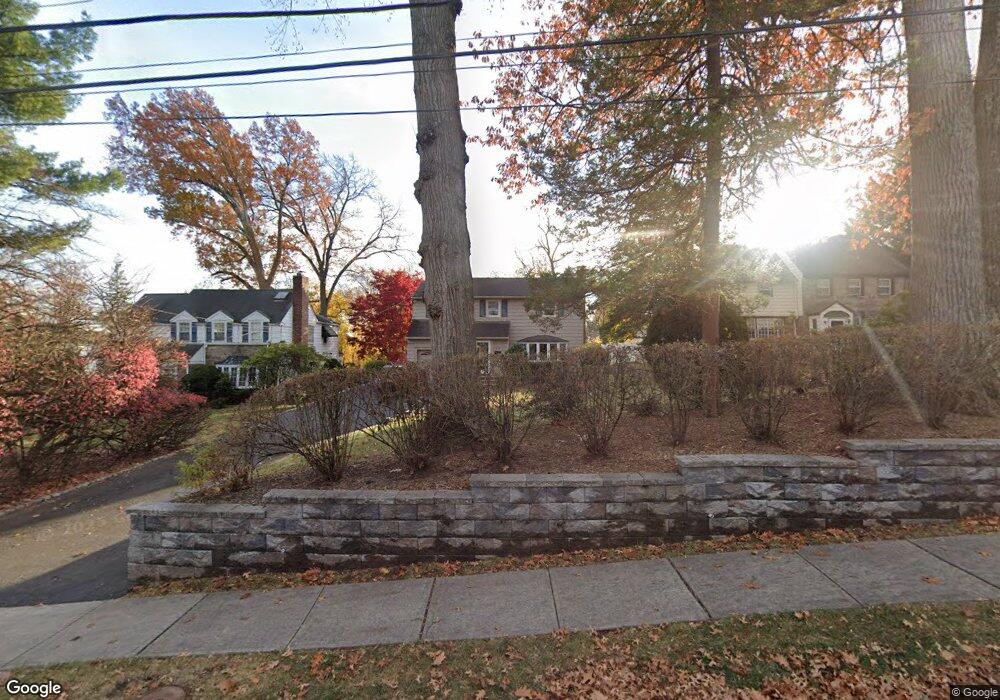 32 Walker Rd, West Orange, NJ 07052 - photo 1