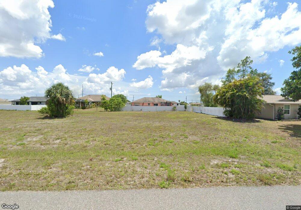 318 NE 25th St, Cape Coral, FL 33909 - photo 1