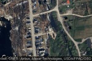 10 Pine St, Bradley, ME 04411