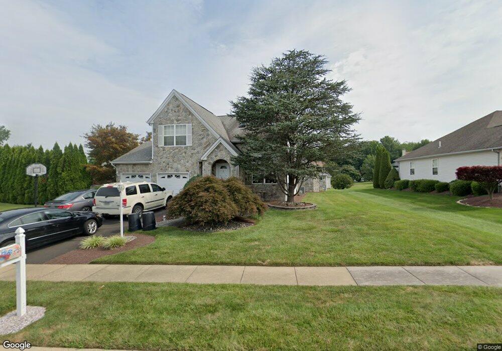 631 Nicole Dr, Southampton, PA 18966 - photo 1