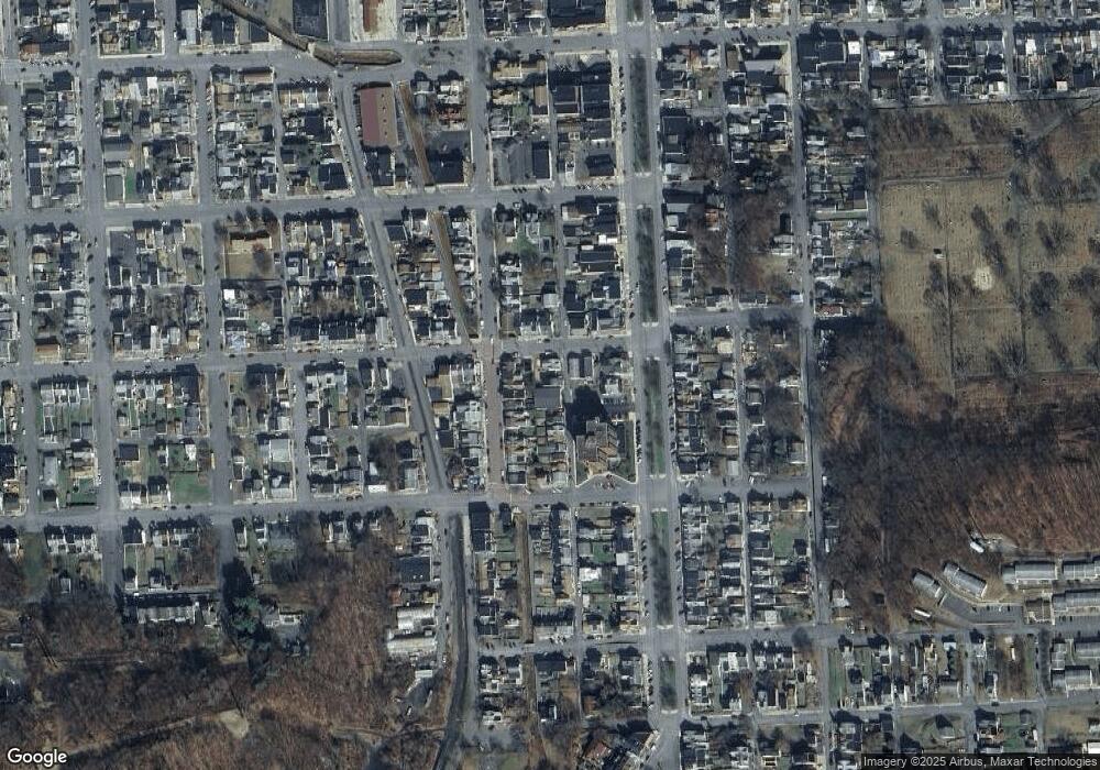 224 S Coal St, Shamokin, PA 17872 - photo 1