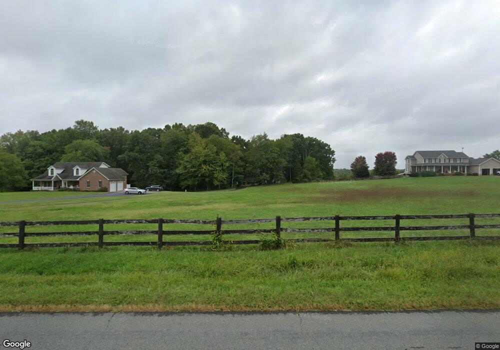 31398 Zoar Rd, Locust Grove, VA 22508 - photo 1