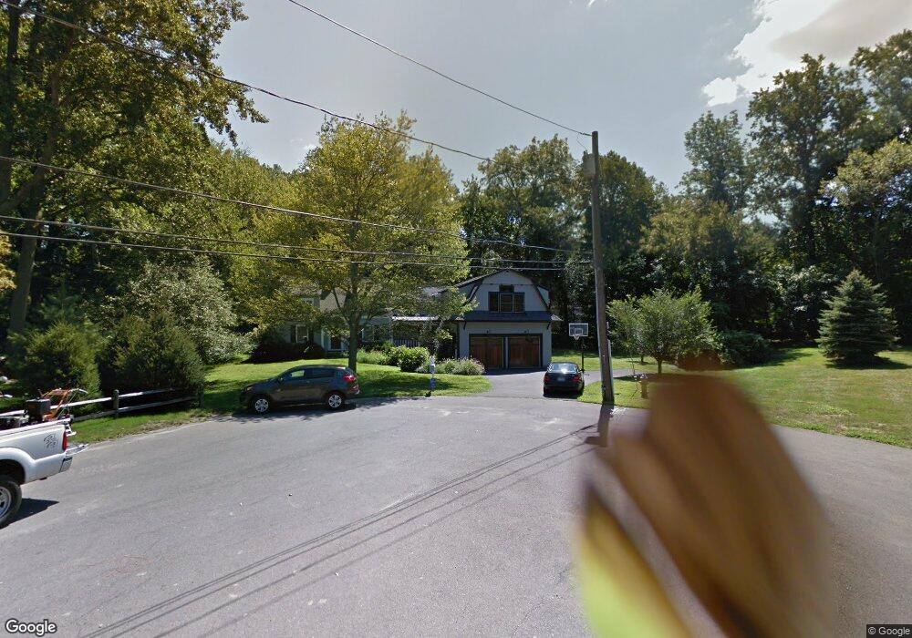 13 Godfrey Ln, Westport, CT 06880 - photo 1