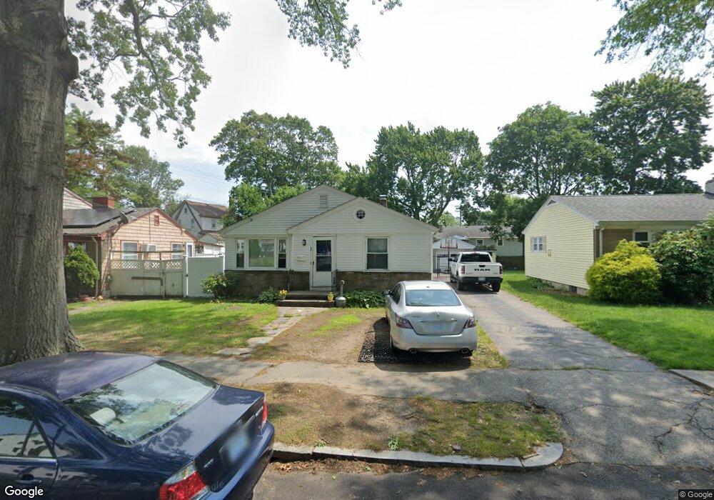 44 Sinclair Ave, Cranston, RI 02907 - photo 1