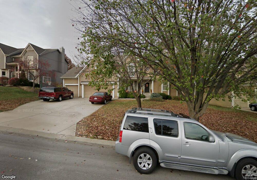 22010 W 53rd St, Shawnee, KS 66226 - photo 1