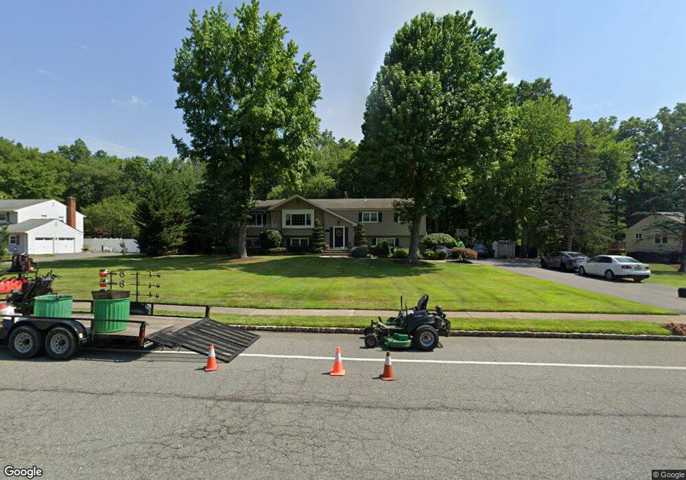 207 Bee Meadow Pkwy, Whippany, NJ 07981 - photo 1