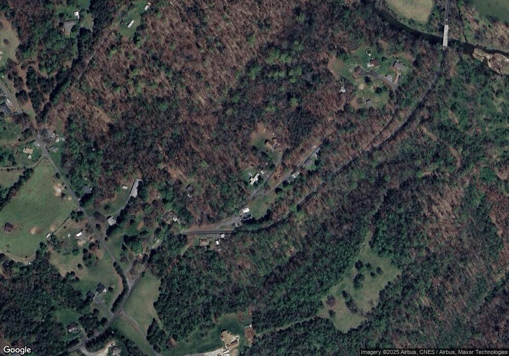 6045 Vintage Rd, Earlysville, VA 22936 - photo 1