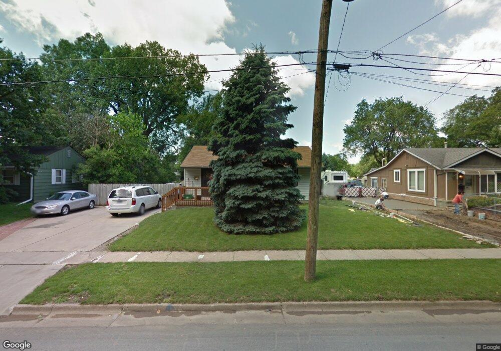 2318 E 25th St, Des Moines, IA 50317 - photo 1