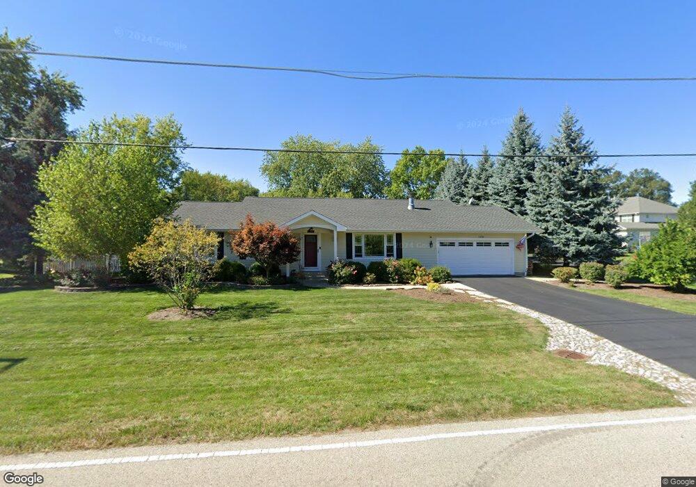 1570 Belle Plaine Ave, Gurnee, IL 60031 - photo 1