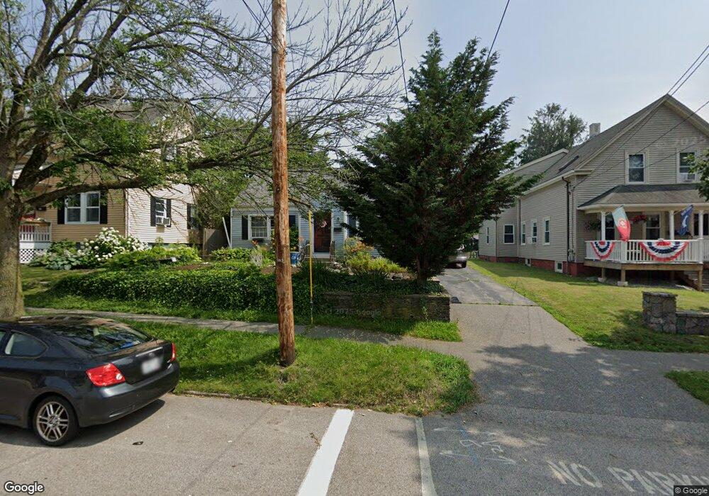 100 Bay View Ave, Bristol, RI 02809 - photo 1