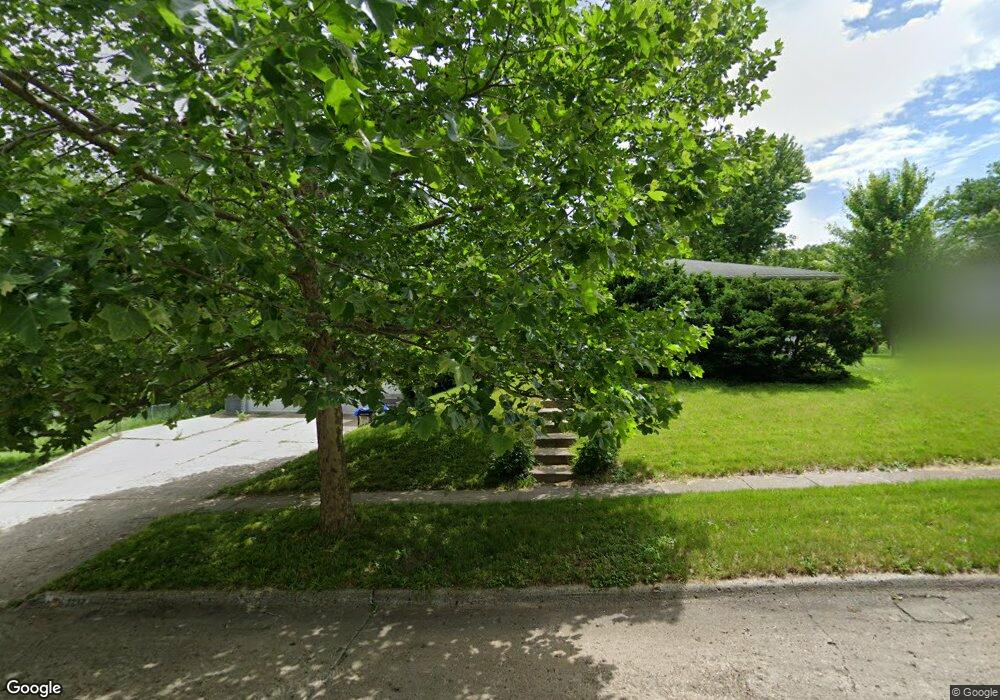 4217 Timber Ln, Des Moines, IA 50317 - photo 1