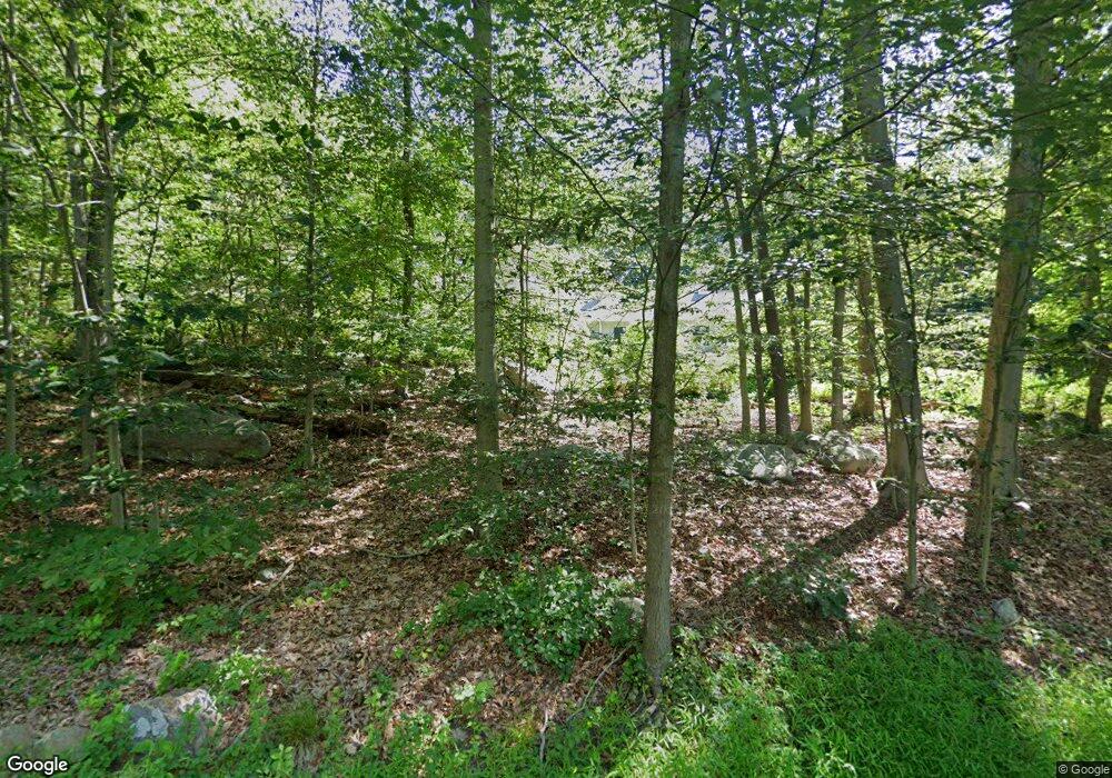 251 Laurel Rd, New Canaan, CT 06840 - photo 1