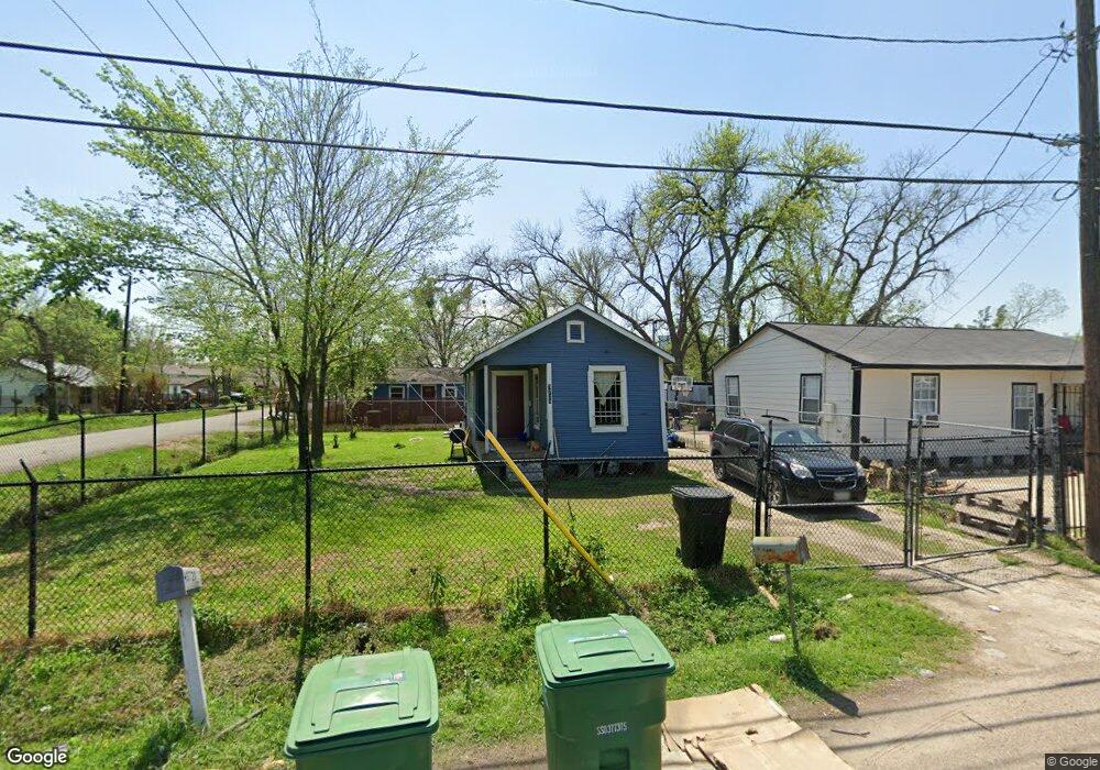 3720 Bennington St, Houston, TX 77016 - photo 1