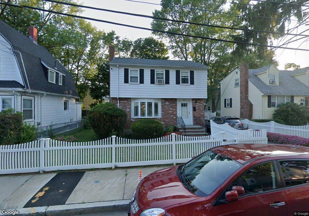 11 Massasoit St, Mattapan, MA 02126 - photo 1