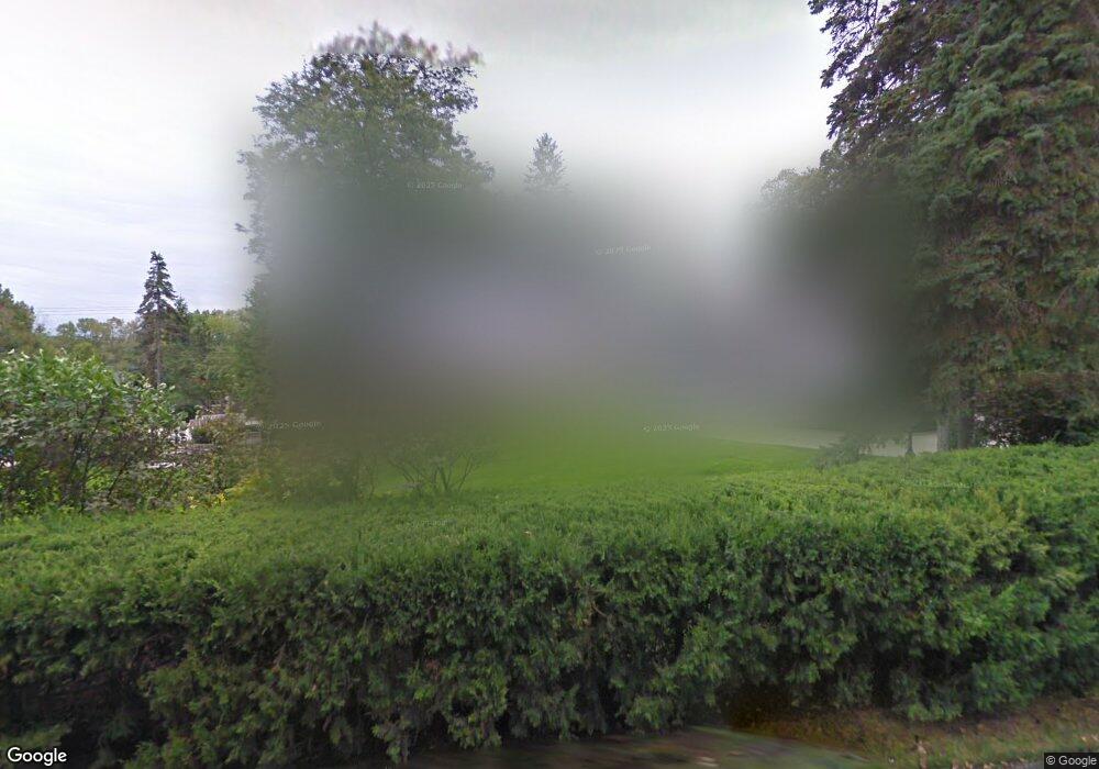 365 Woodridge Rd, Bloomfield Hills, MI 48304 - photo 1