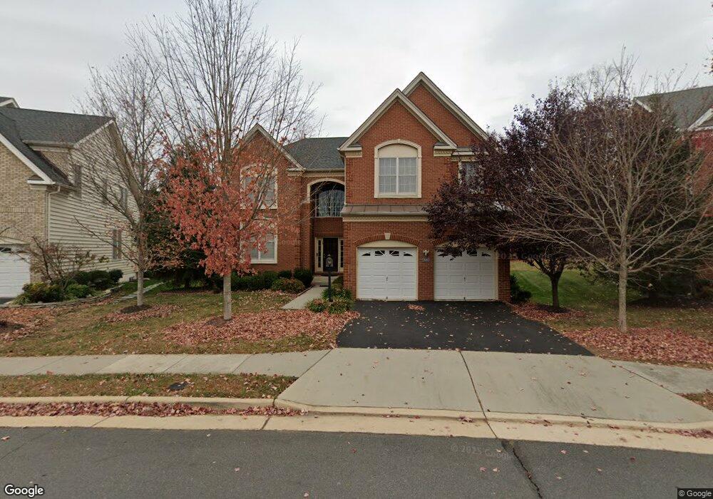 23245 Breadalbane Cir, Ashburn, VA 20148 - photo 1