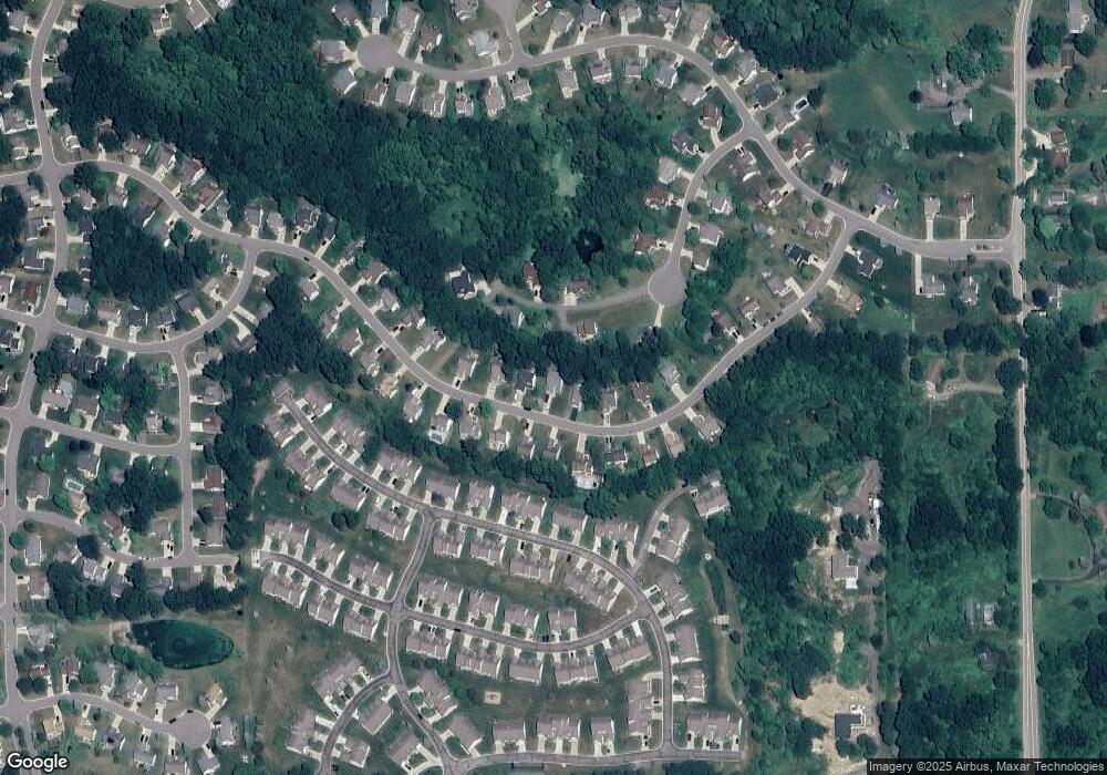 2677 Laurel Oak Dr unit 156, Howell, MI 48855 - photo 1