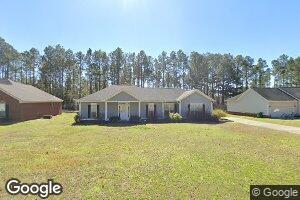 139 Autumn Leaf Dr, Albany, GA 31701