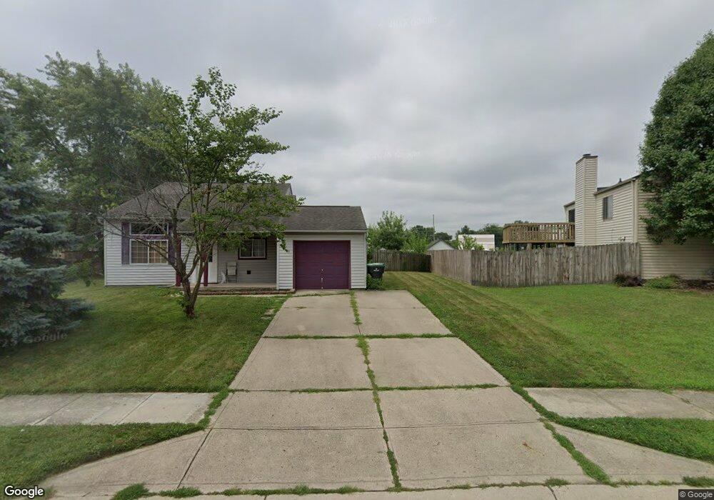 88 Meadow Creek Blvd E, Whiteland, IN 46184 - photo 1