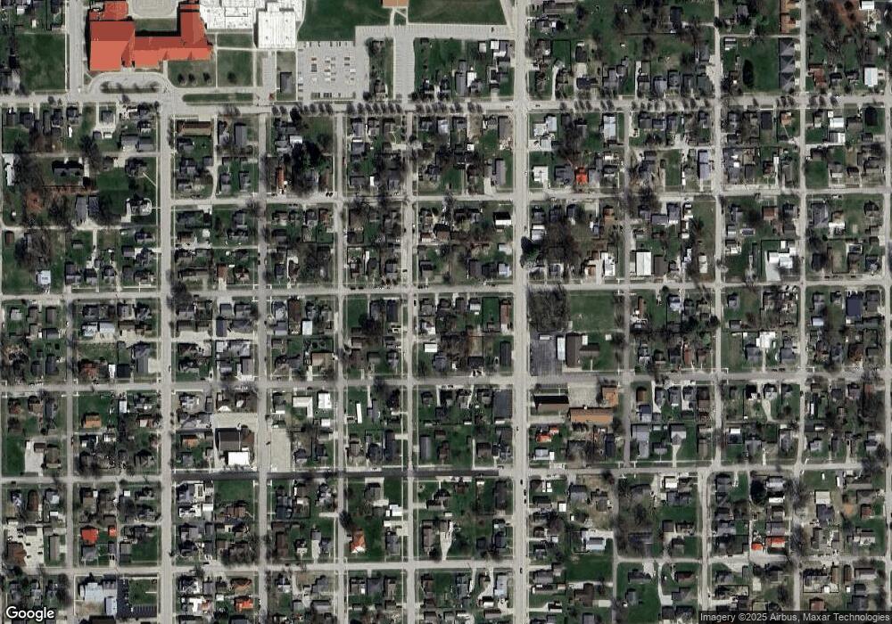 317 F St NE, Linton, IN 47441 - photo 1