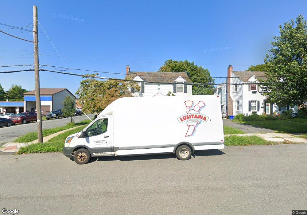 927 Elm St, Bethlehem, PA 18018 - photo 1