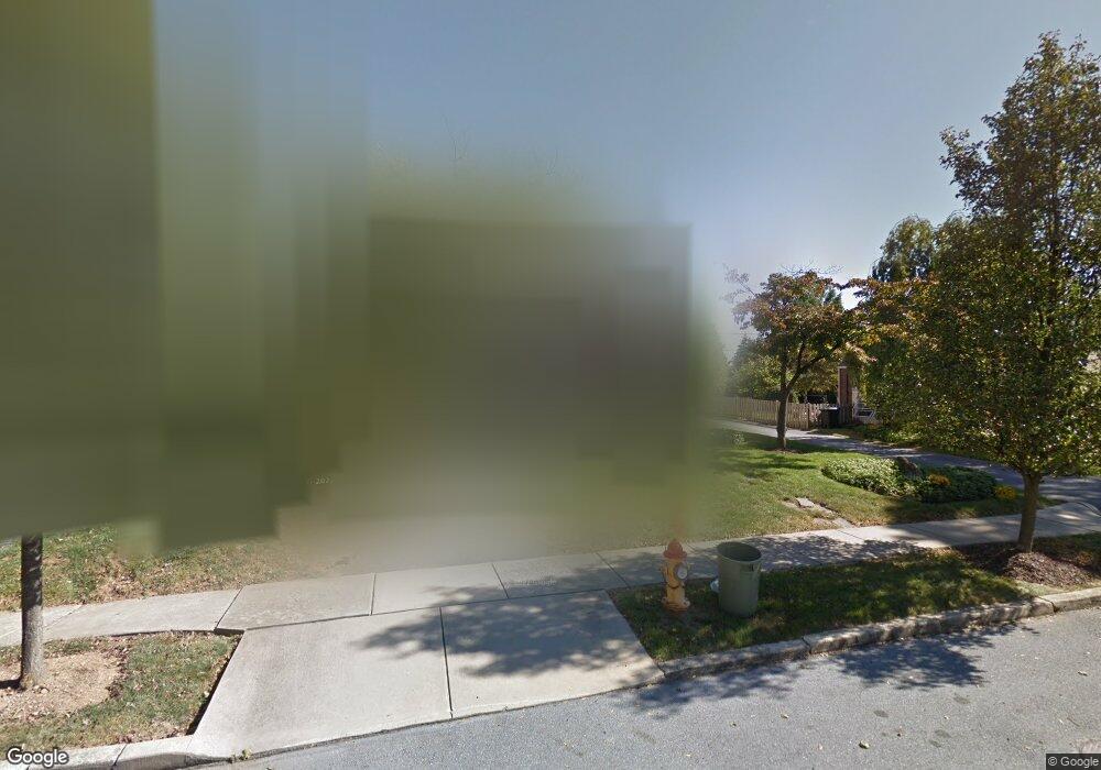 121 W 35th St, Reading, PA 19606 - photo 1