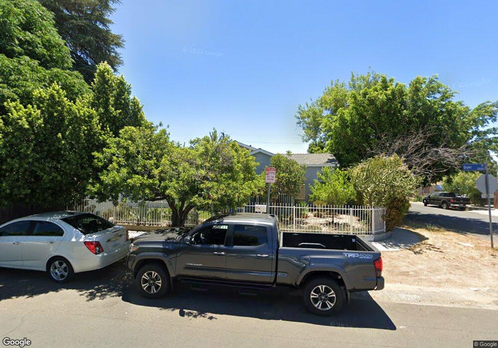 13524 Dyer St, Sylmar, CA 91342 - photo 1