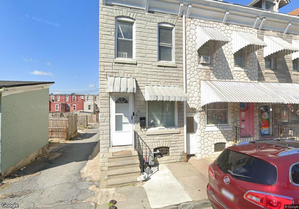 814 Locust St, Reading, PA 19604 - photo 1