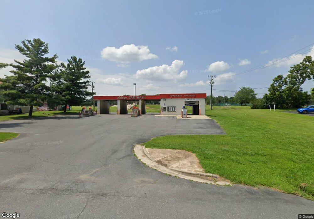 9757 S Congress St, New Market, VA 22844 - photo 1