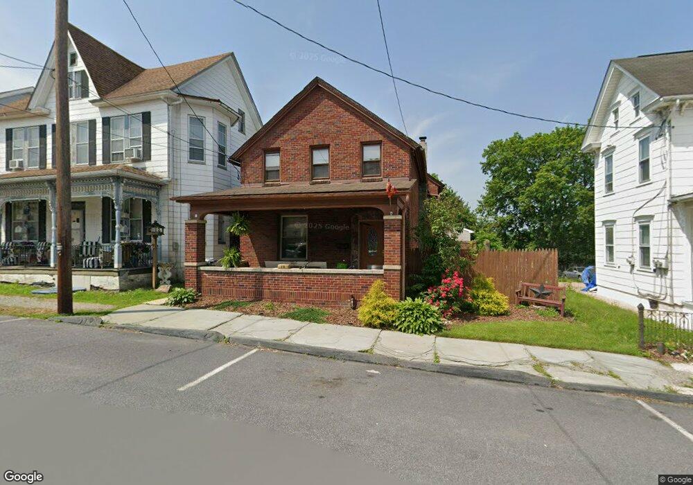 28 4th St, Slatington, PA 18080 - photo 1