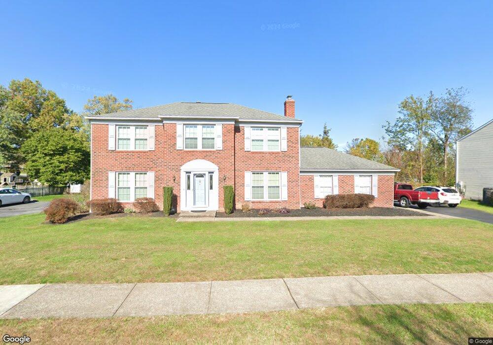 325 Lamp Post Ln, Hershey, PA 17033 - photo 1