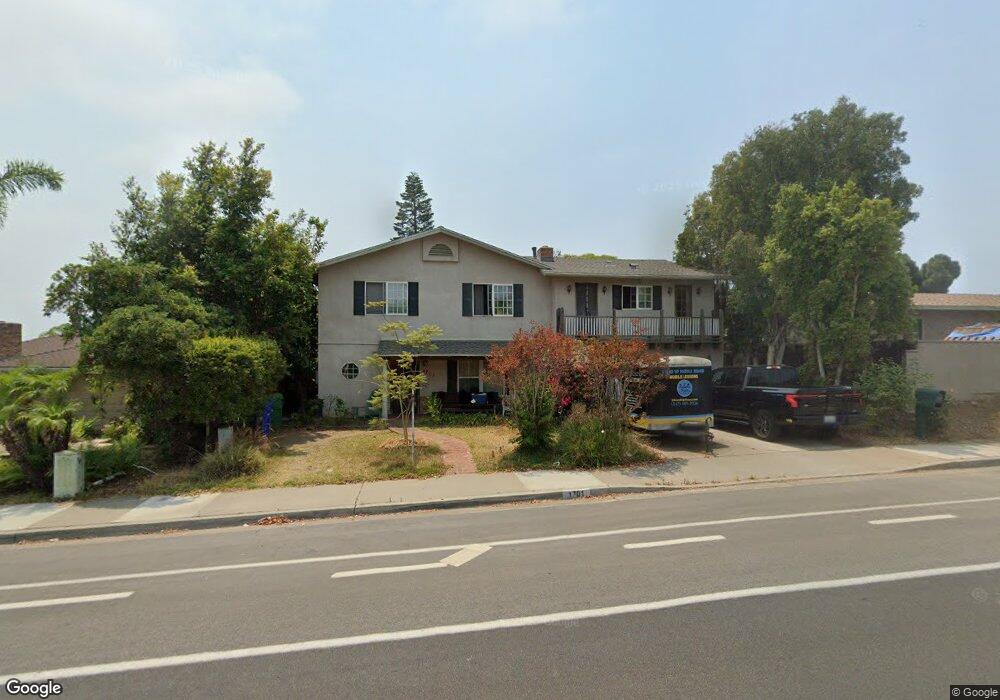 1701 Tamarack Ave, Carlsbad, CA 92008 - photo 1