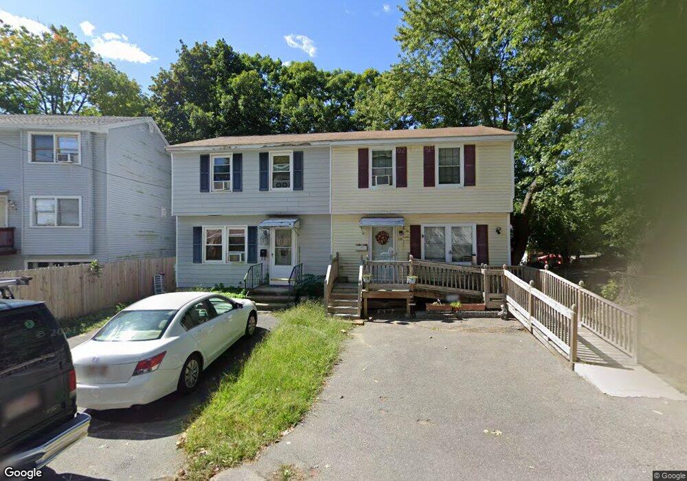 28 Doyle St unit B, Lawrence, MA 01841 - photo 1