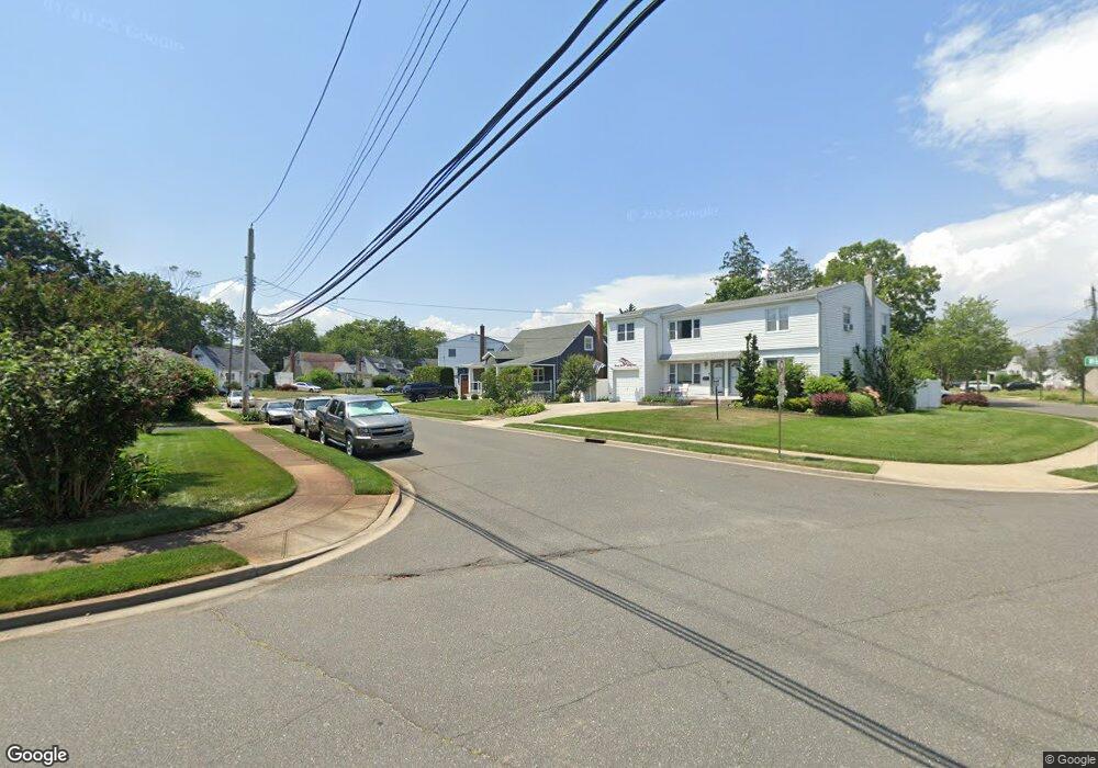 2717 Wilddale Rd, Baldwin, NY 11510 - photo 1