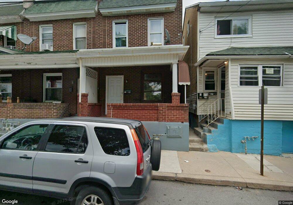 102 N Cedar St, Hazleton, PA 18201 - photo 1