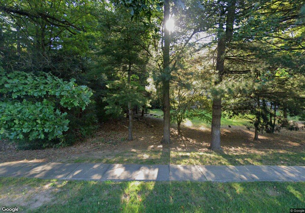 410 Mountain Rd, Cheshire, CT 06410 - photo 1