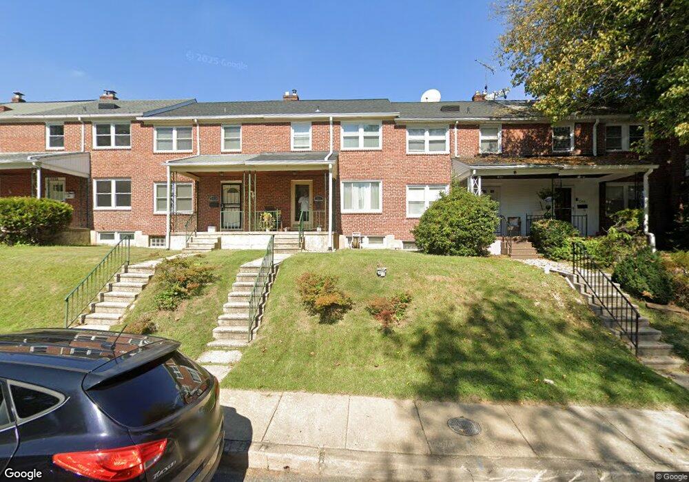 1560 Pentwood Rd, Baltimore, MD 21239 - photo 1