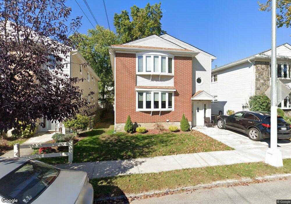 69 Hooper Ave, Staten Island, NY 10306 - photo 1