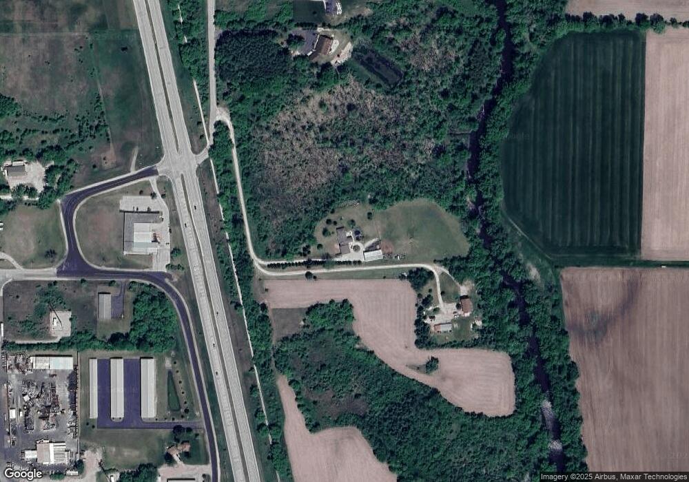 7756 Sandy Ridge Rd, Kewaskum, WI 53040 - photo 1