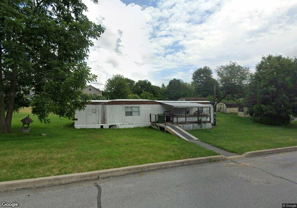 301 Division St, Williamstown, PA 17098 - photo 1