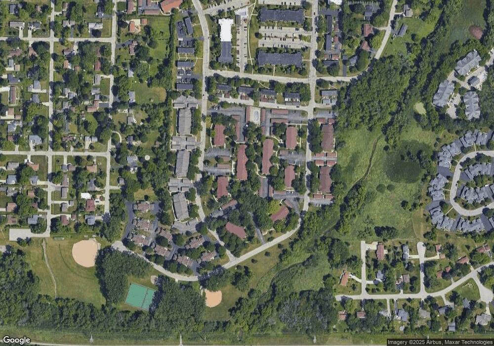 1694 S Carriage Ln unit A, New Berlin, WI 53151 - photo 1