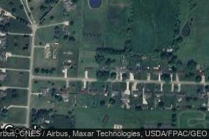 214 Valley Dr NE, Newark, OH 43055