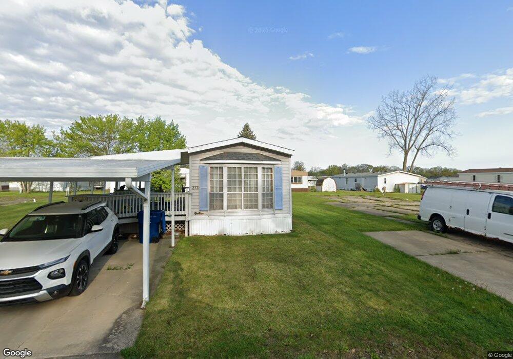 273 Henry VIII Dr, Flint, MI 48507 - photo 1