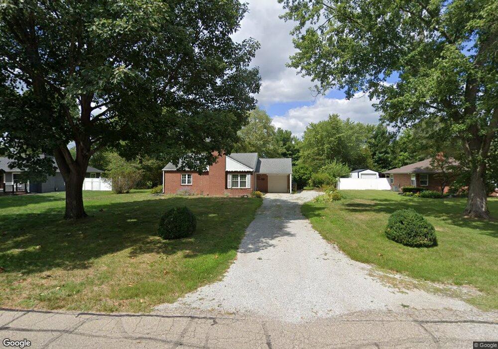 1614 Laurel Dr, Columbus, IN 47203 - photo 1