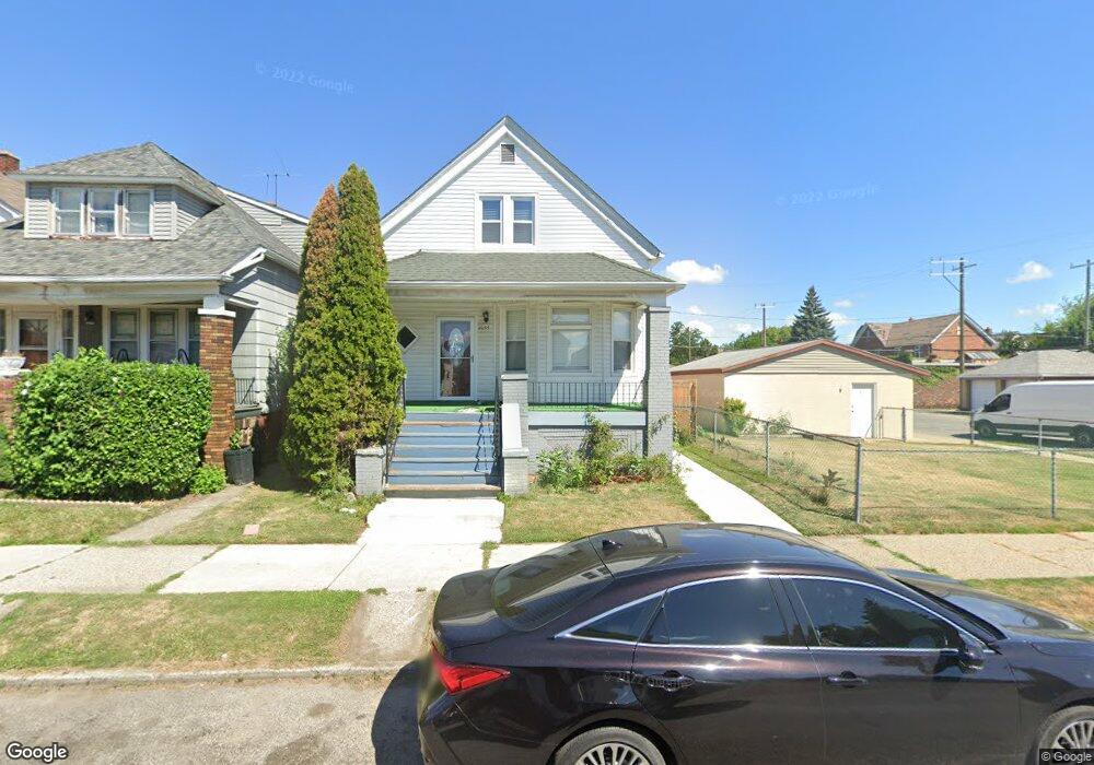 2055 Evaline St, HamtraMcK, MI 48212 - photo 1