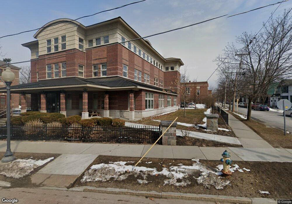 72 Unit #5 Union Ave, Saratoga Springs, NY 12866 - photo 1