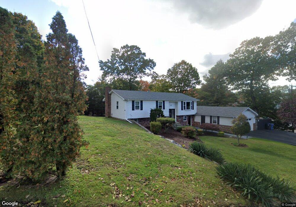 1 Woodstock Ln, Cranston, RI 02920 - photo 1