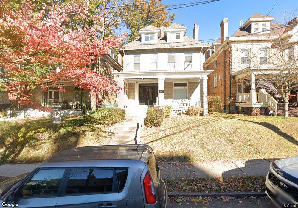 5889 Bartlett St, Pittsburgh, PA 15217 - photo 1