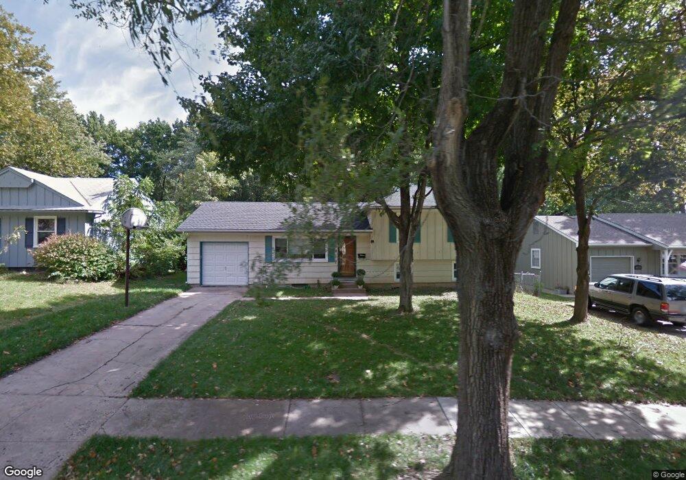 6817 Stearns St, Shawnee, KS 66203 - photo 1