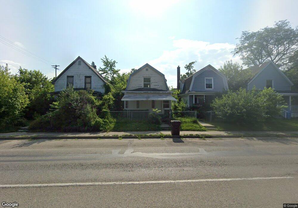 1707 S Washington Ave, Lansing, MI 48910 - photo 1